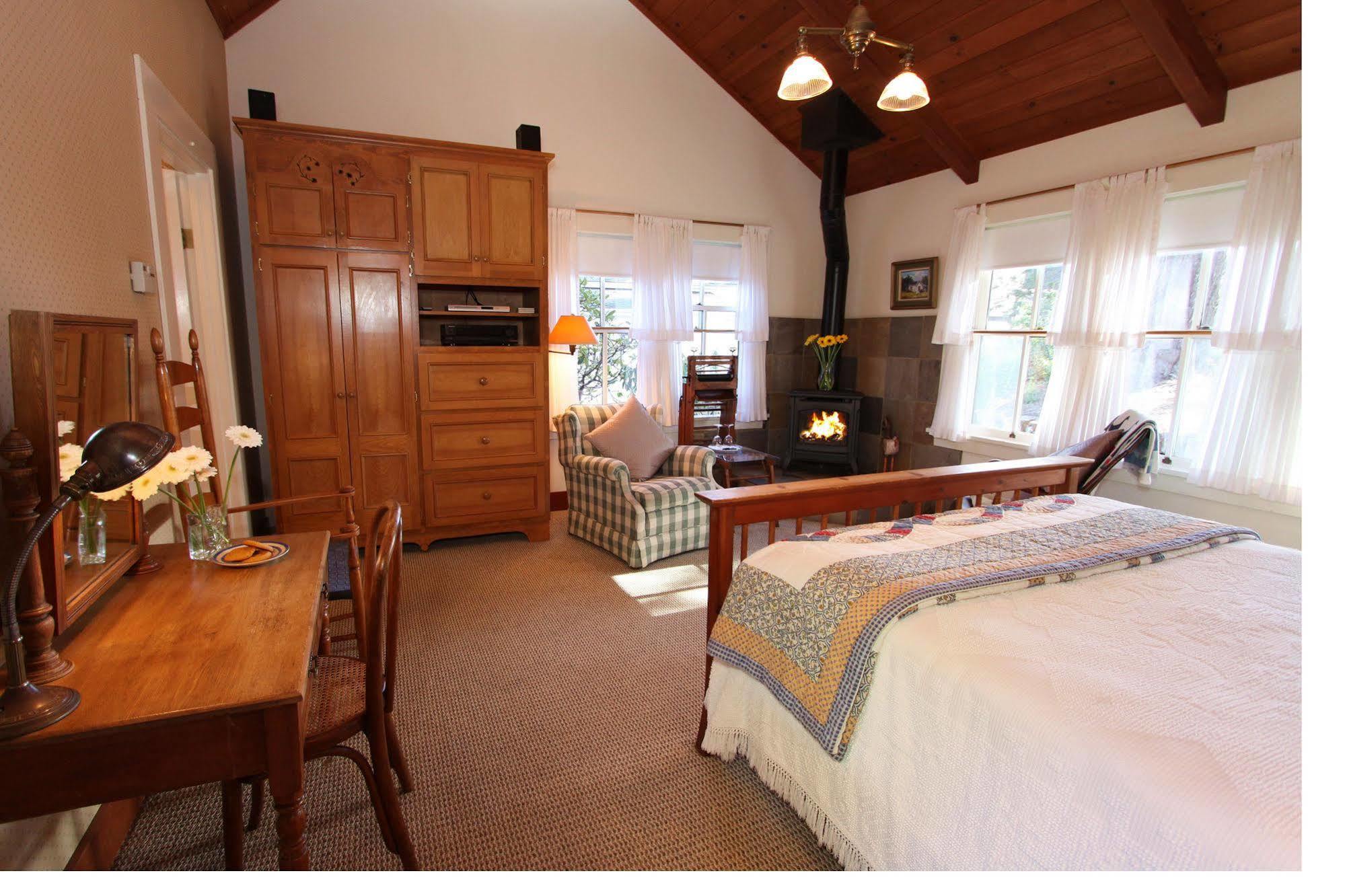 Joshua Grindle Inn Mendocino Bagian luar foto